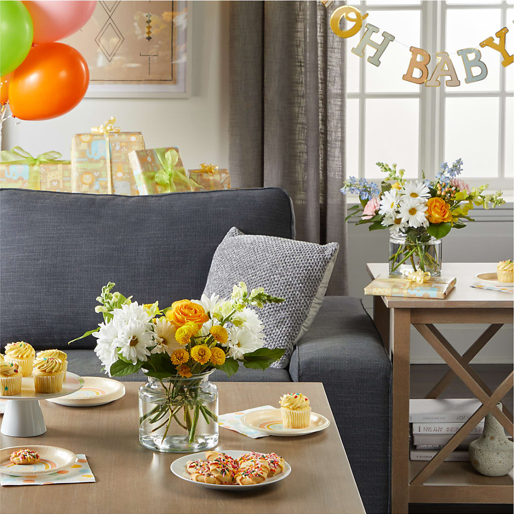 Little Cherub Bouquet Set – Acme, Malvern PA