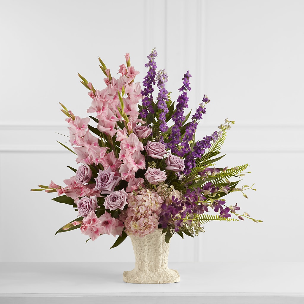 Flowing Garden Arrangement – Acme, Malvern PA