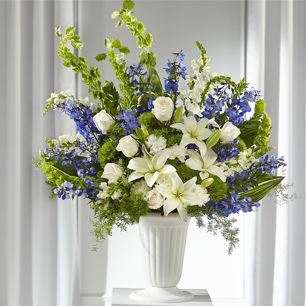 Heartfelt Hope Arrangement – Acme, Malvern PA