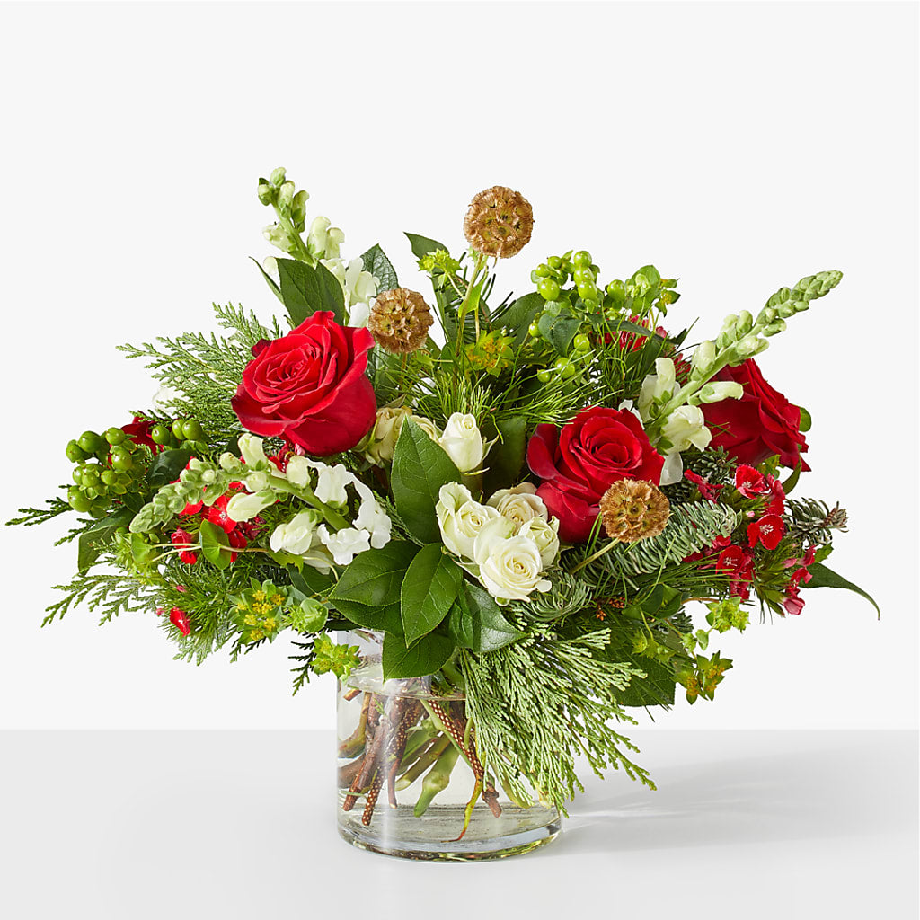 Deck the Halls Bouquet – Acme, Malvern PA