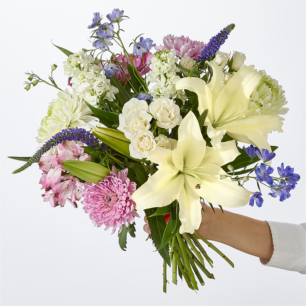 Winter Celebration Bouquet –  Acme, Malvern PA