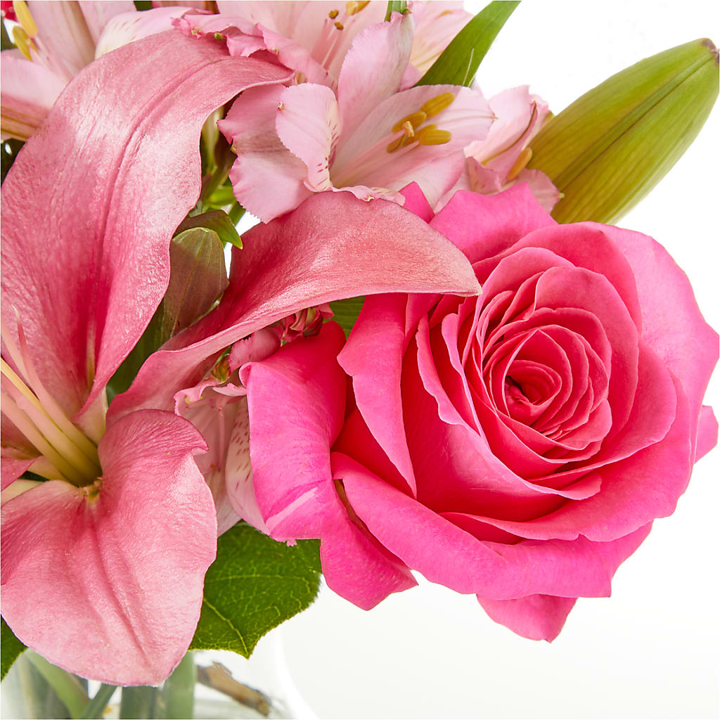 Lots of Love Bouquet –  Acme, Malvern PA